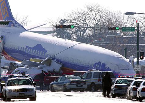 southwest plane crash midway airport